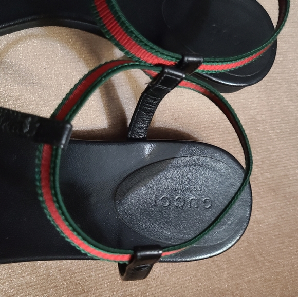 Gucci Black Thong Wimbledon Ankle Strap Web Sandal - Picture 2 of 4